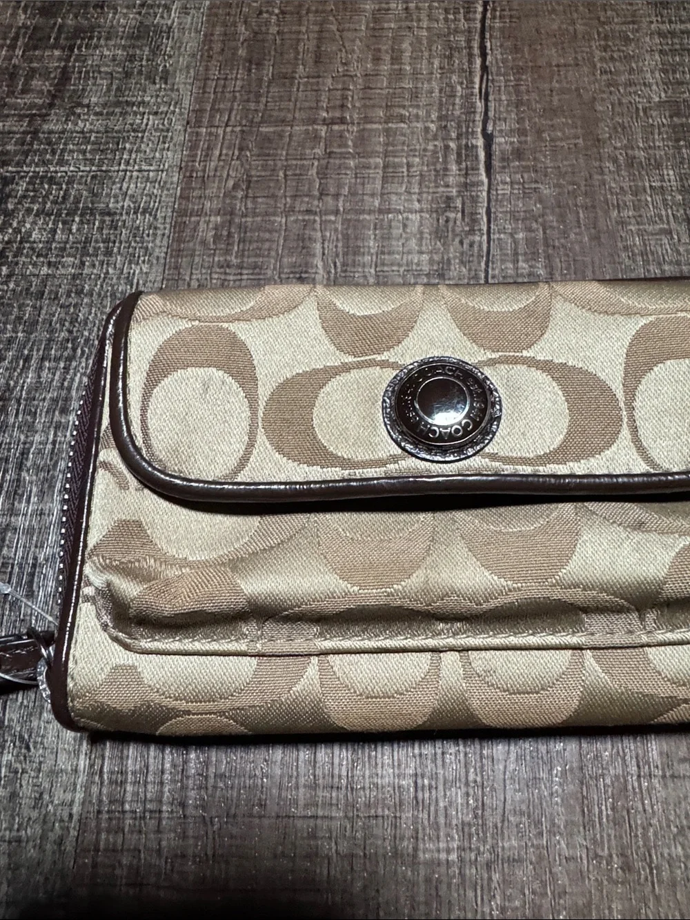 Coach Beige Signature Canvas Wristlet with Brown Trim NWOT